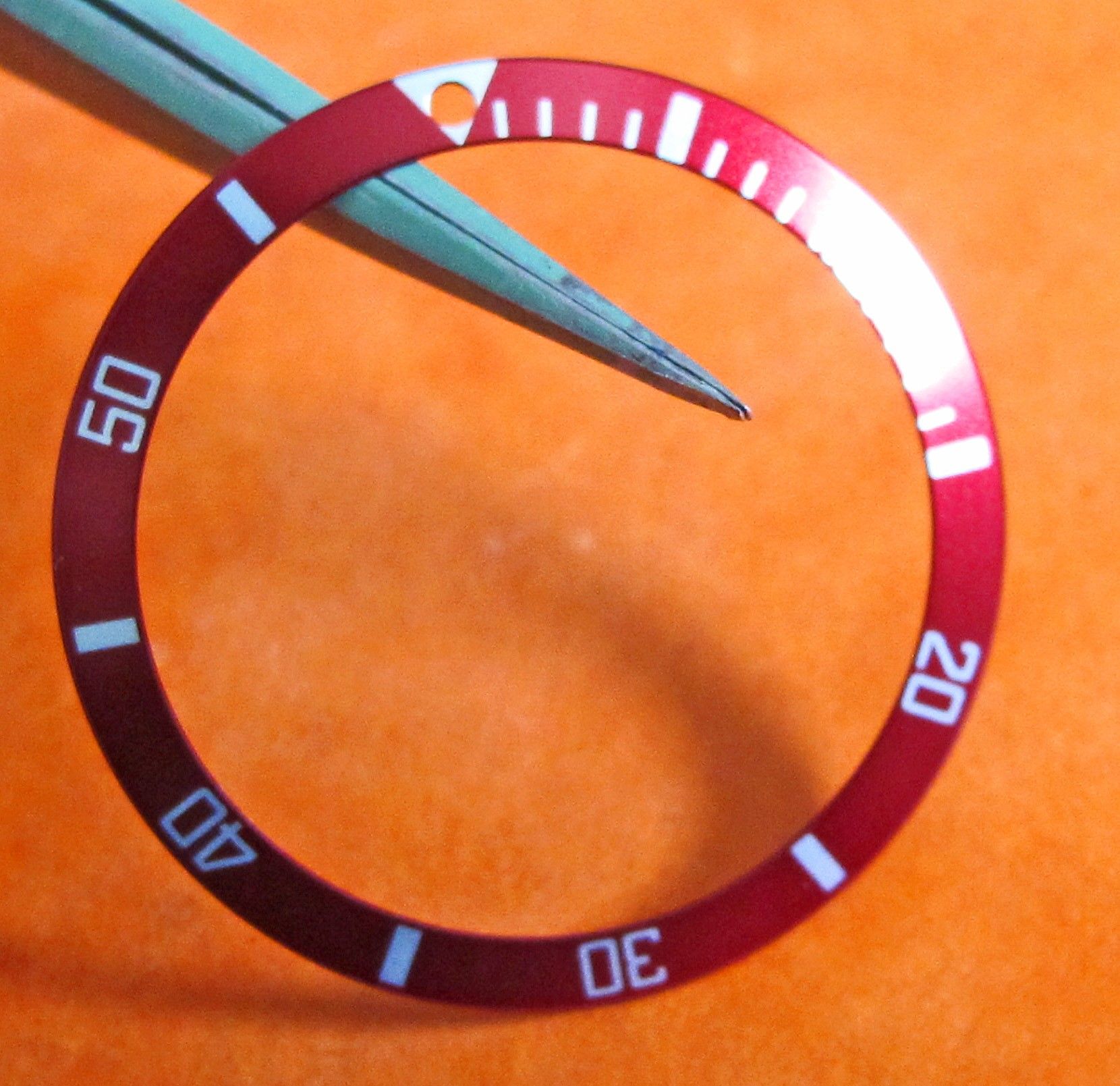 Insert De Lunette Rouge TUDOR 03 Pour Montre 79220r - Pièce D'origine En Excellent état - Pour Réparation Ou Collection
