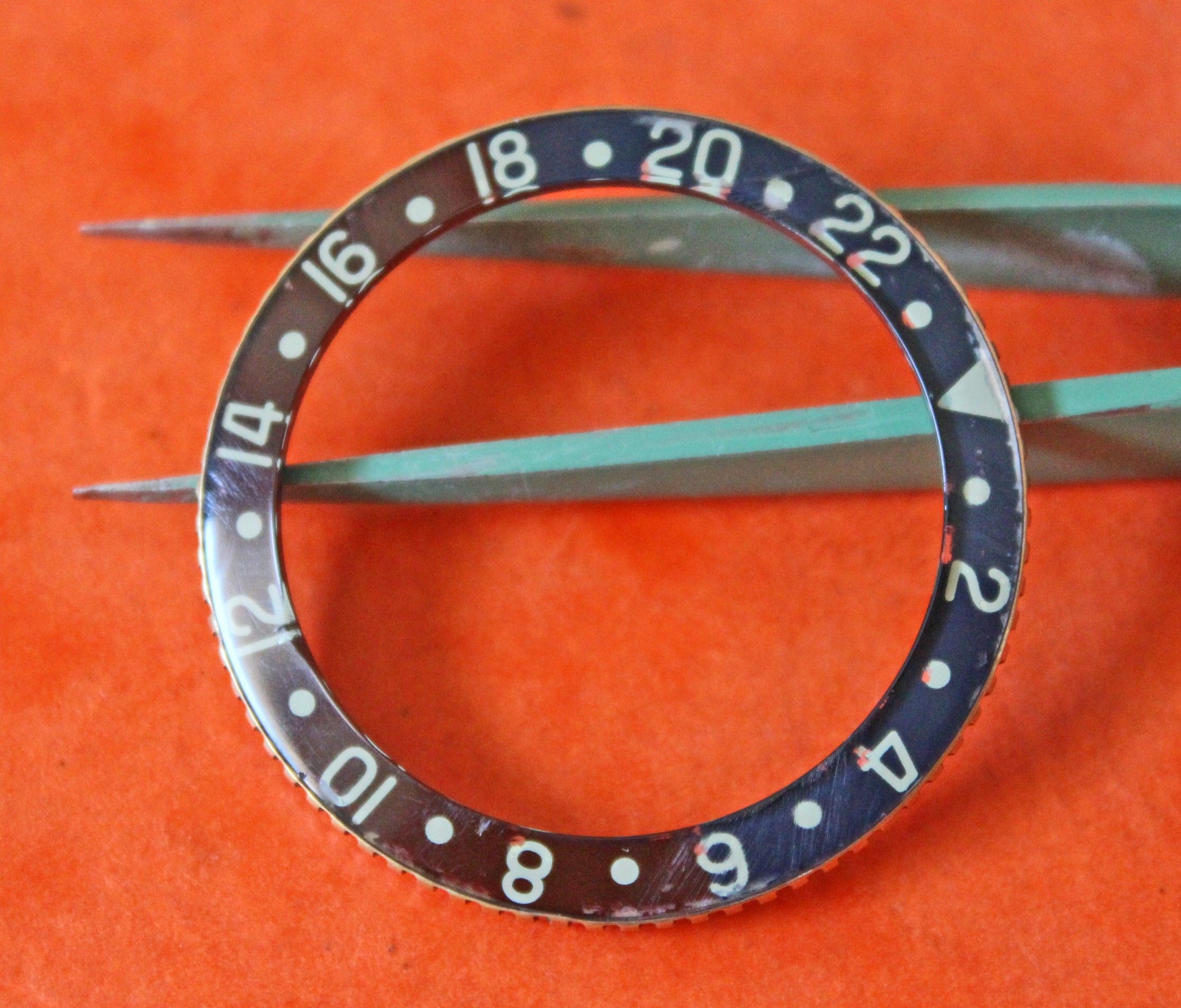 bakelite bezel