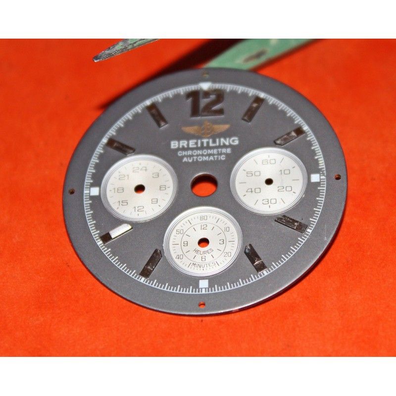 BREITLING GRAND CADRAN CHRONOMETRE AUTOMATIQUE COULEUR GRIS / BLANC 35mm