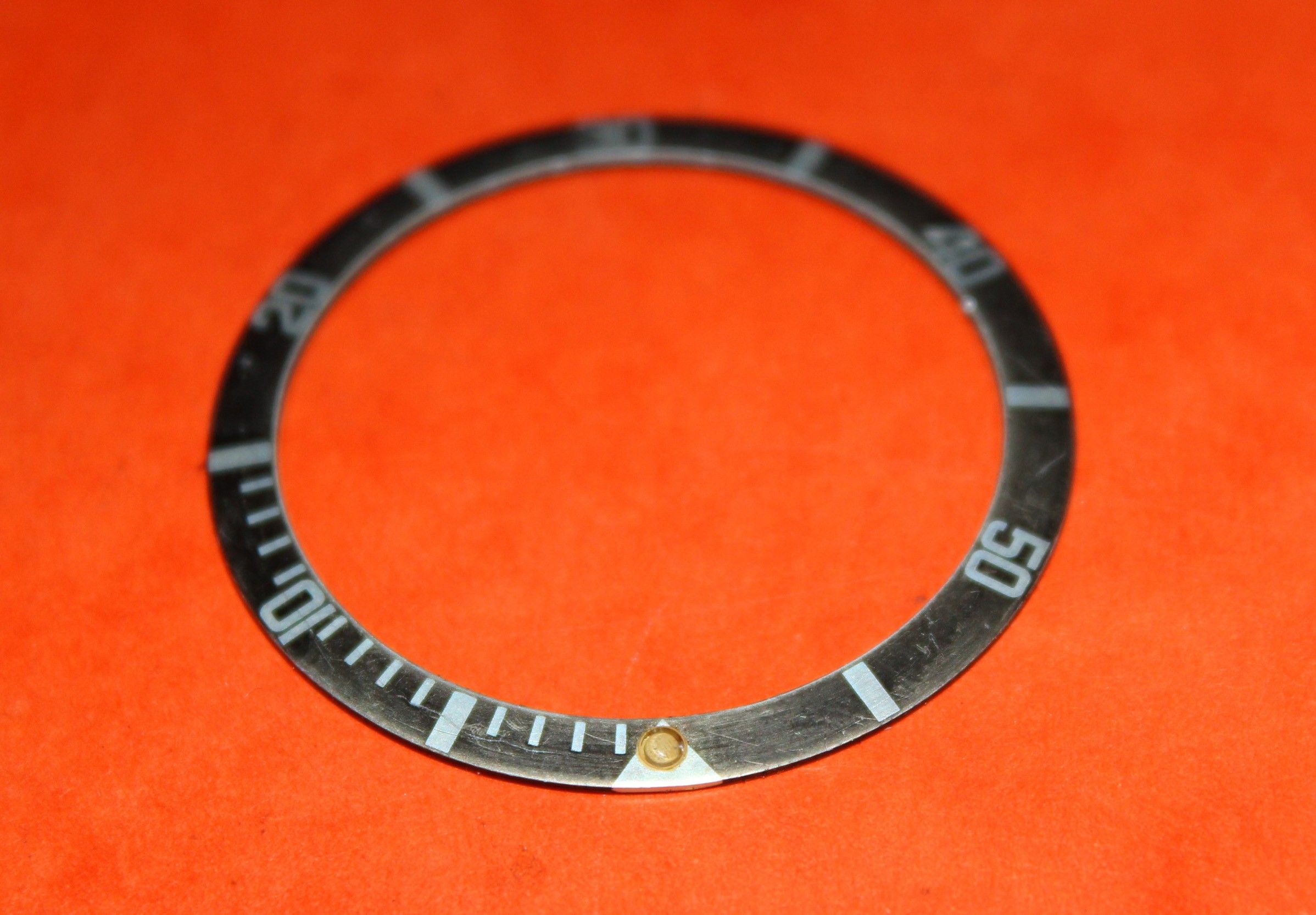 5513 bezel discount
