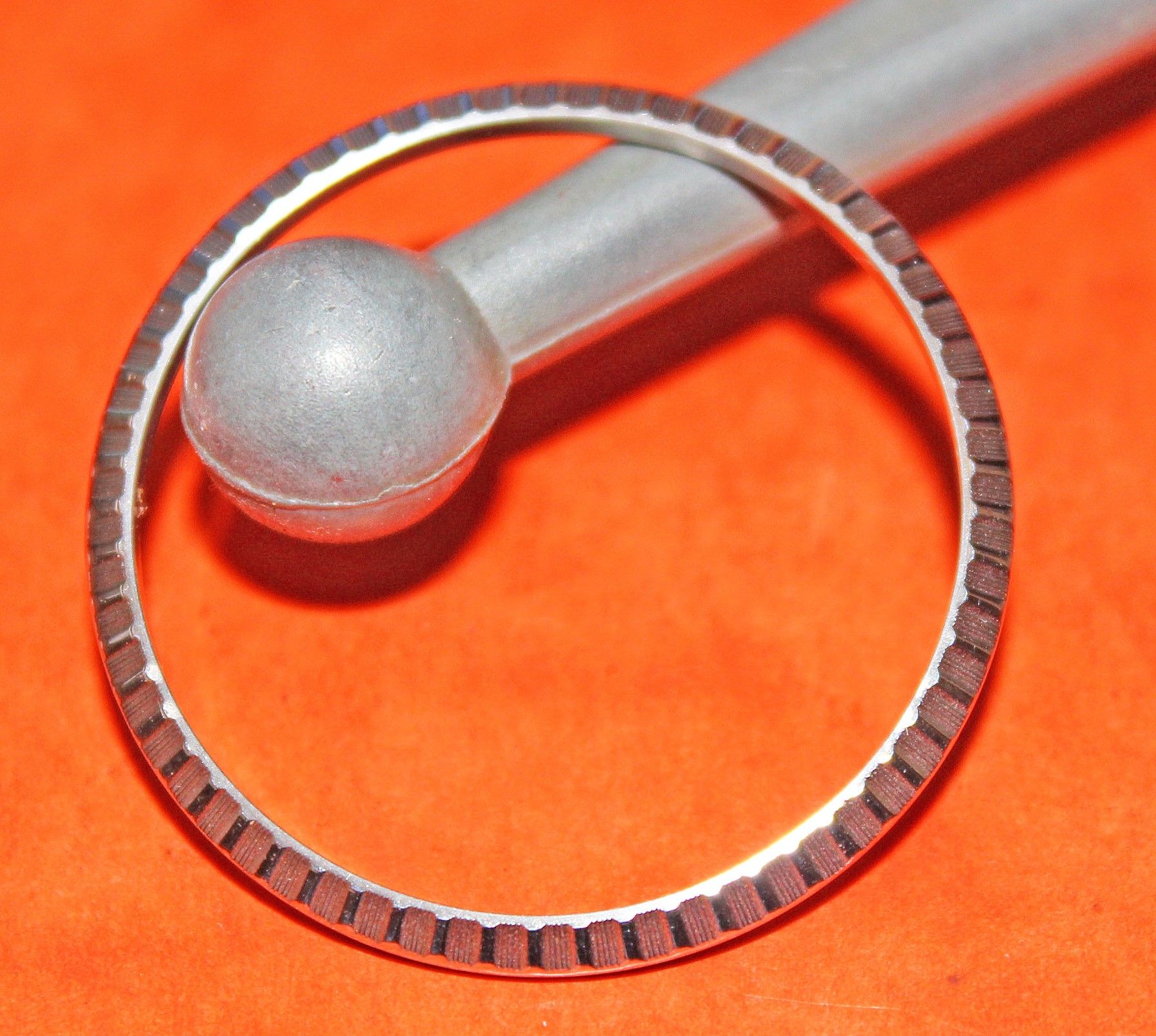 GENUINE MENS ROLEX DATEJUST 16220 ENGINE TURNED BEZEL FLUTED Stainless