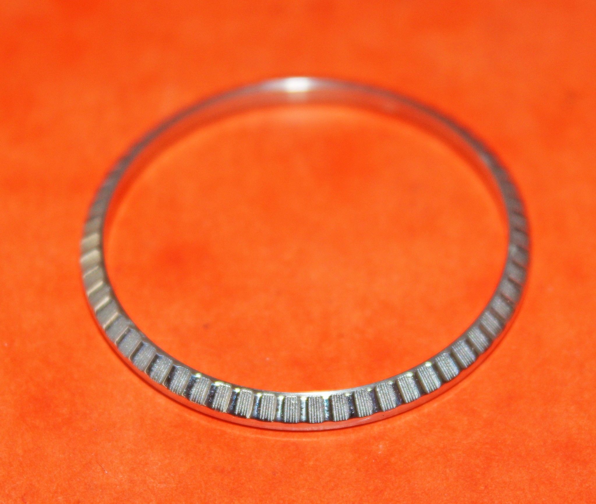 GENUINE MENS ROLEX DATEJUST 16220 ENGINE TURNED BEZEL FLUTED Stainless