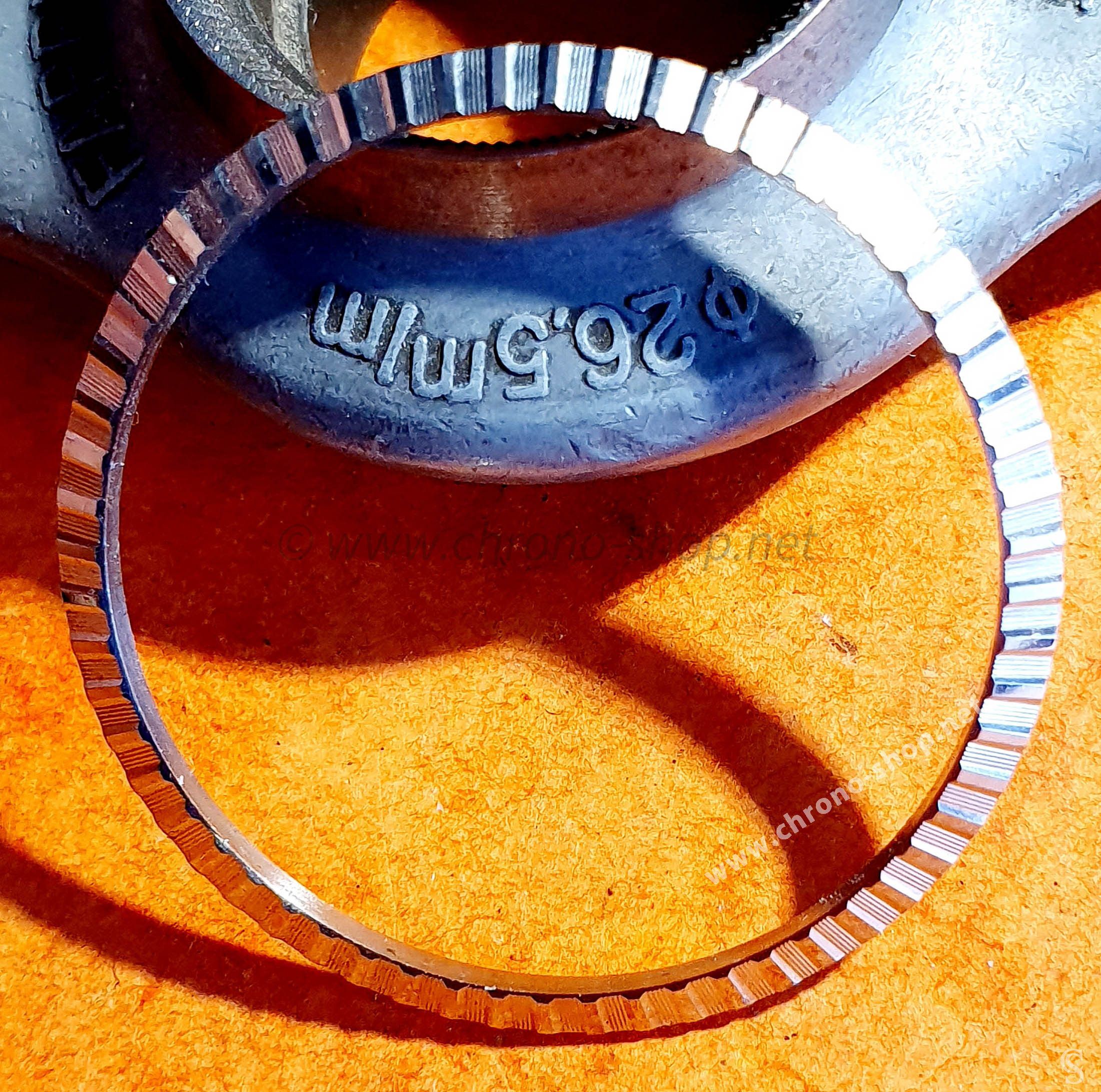 GENUINE MENS ROLEX DATEJUST 16220 ENGINE TURNED BEZEL FLUTED Stainless