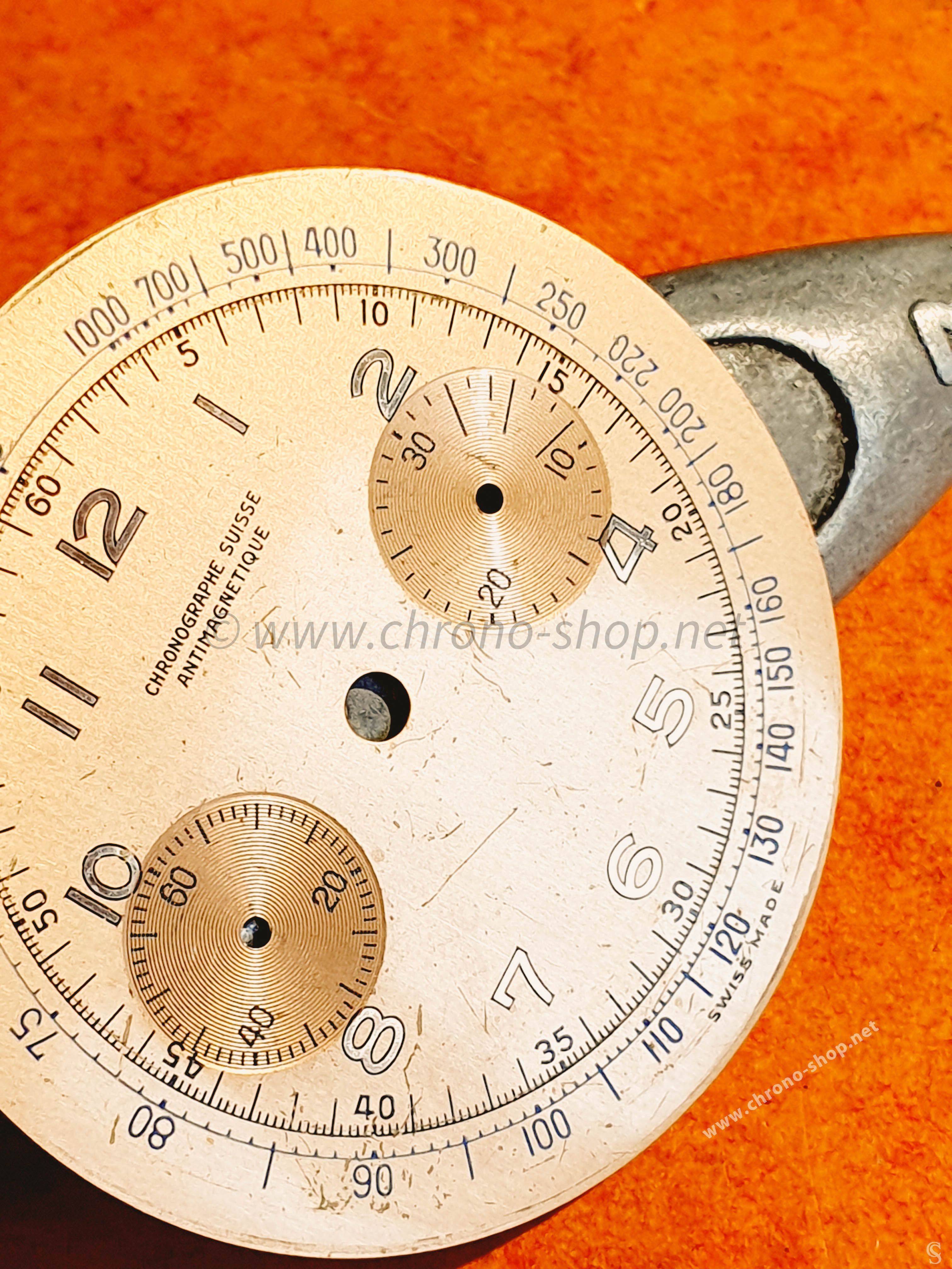Cadran De Chronographe Suisse Doré à Chiffres Arabes - Occasion Vintage