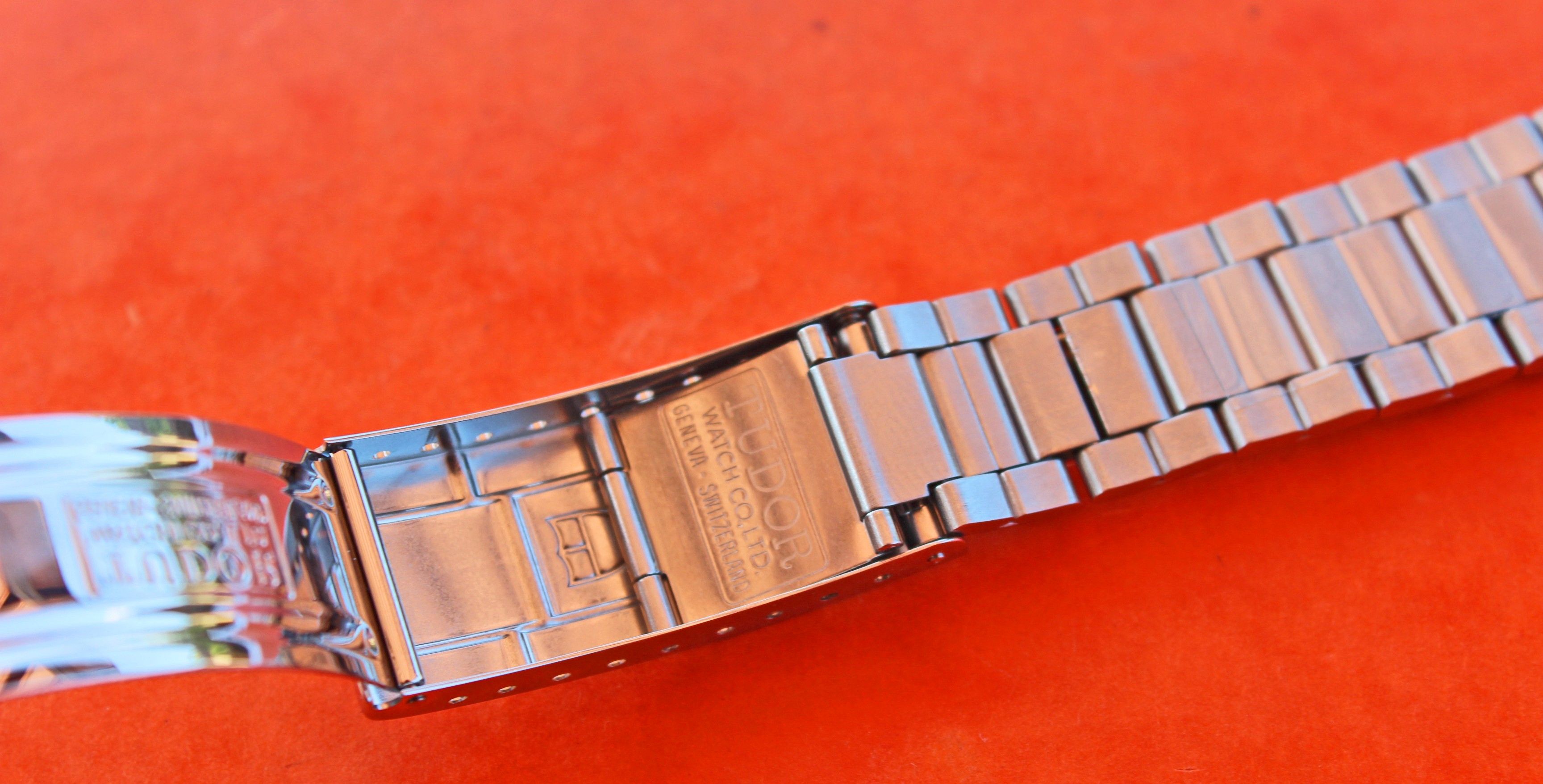 Bracelet De Montre Vintage Couronne En Acier Inoxydable 16 Mm Incurvé - Neuf Sans étiquette