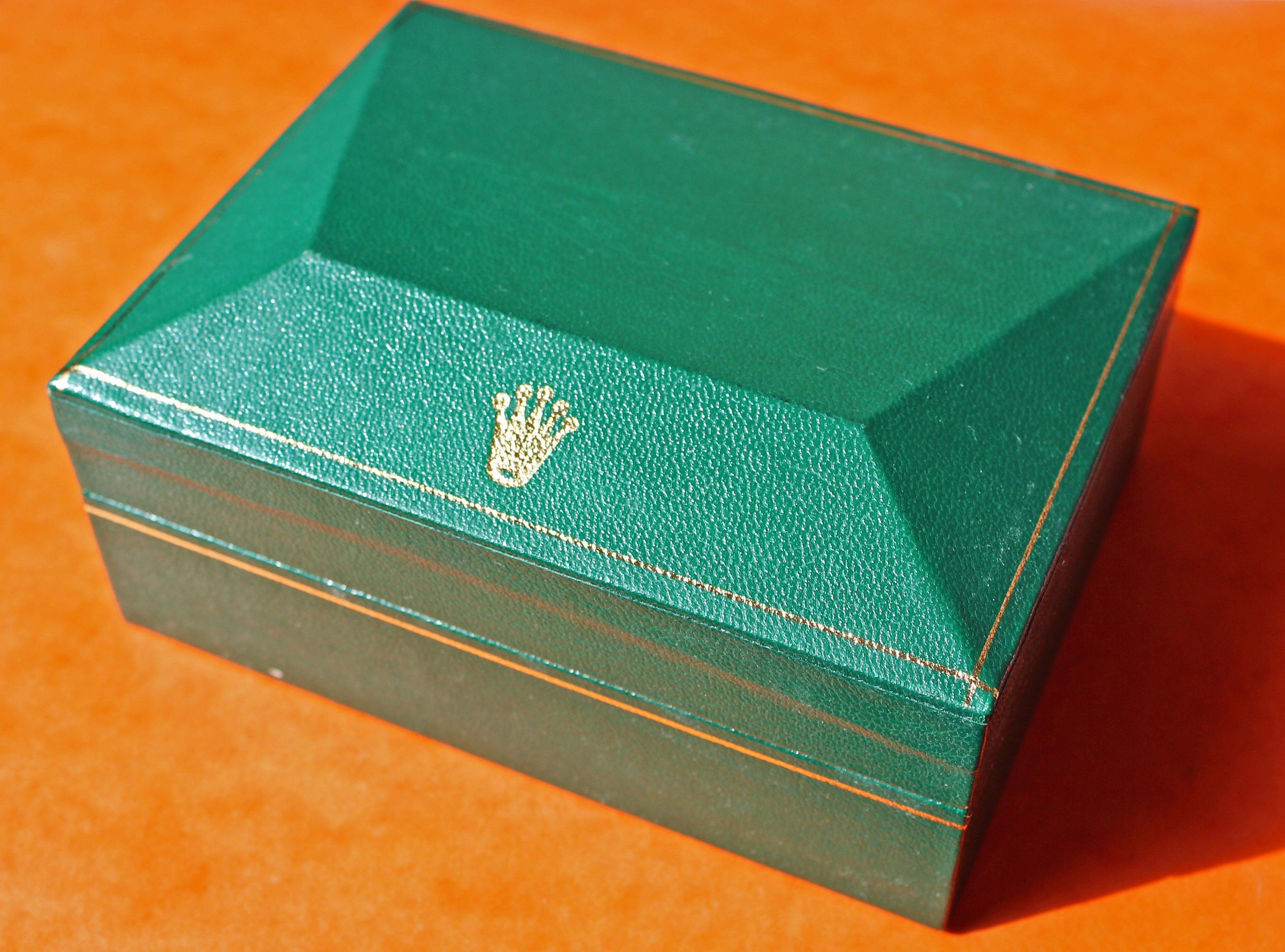 VINTAGE ROLEX Triangle Top Box COFFIN 50-60's Sub 5510, 6538