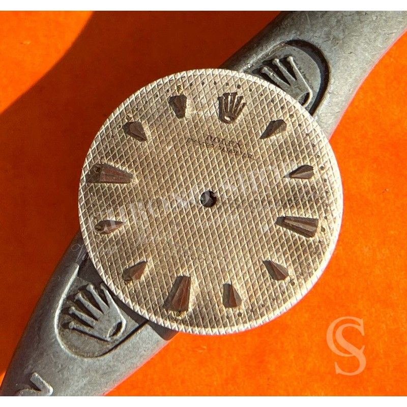 Rolex Cadran Beige vintage 28mm Oyster Perpetual des années 50's honeycombe Calibre automatique