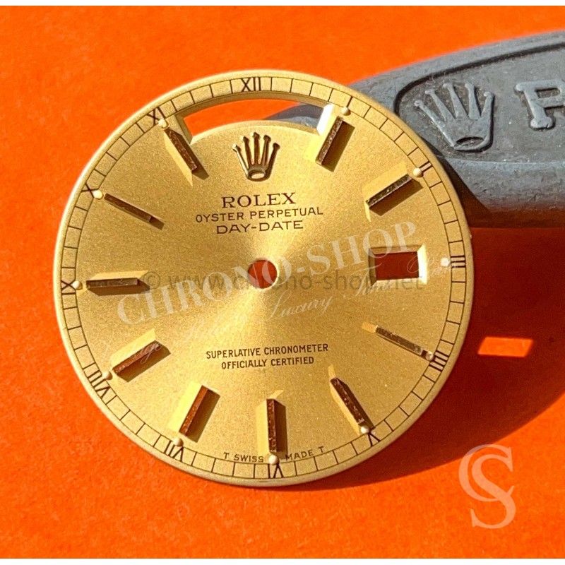 ROLEX CADRAN CHAMPAGNE OR MONTRES ROLEX PRÉSIDENT OYSTER PERPETUAL DAYDATE, DAY DATE CAL 3055 ref 18238,18038