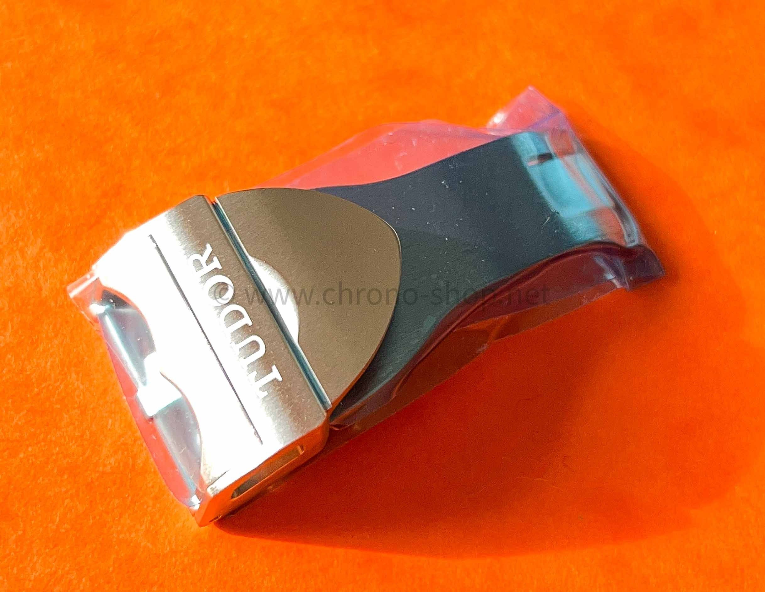 Bracelet De Montre Acier Inoxydable Ton Or – 20 Mm – Fermoir Déployant – Générique Neuf