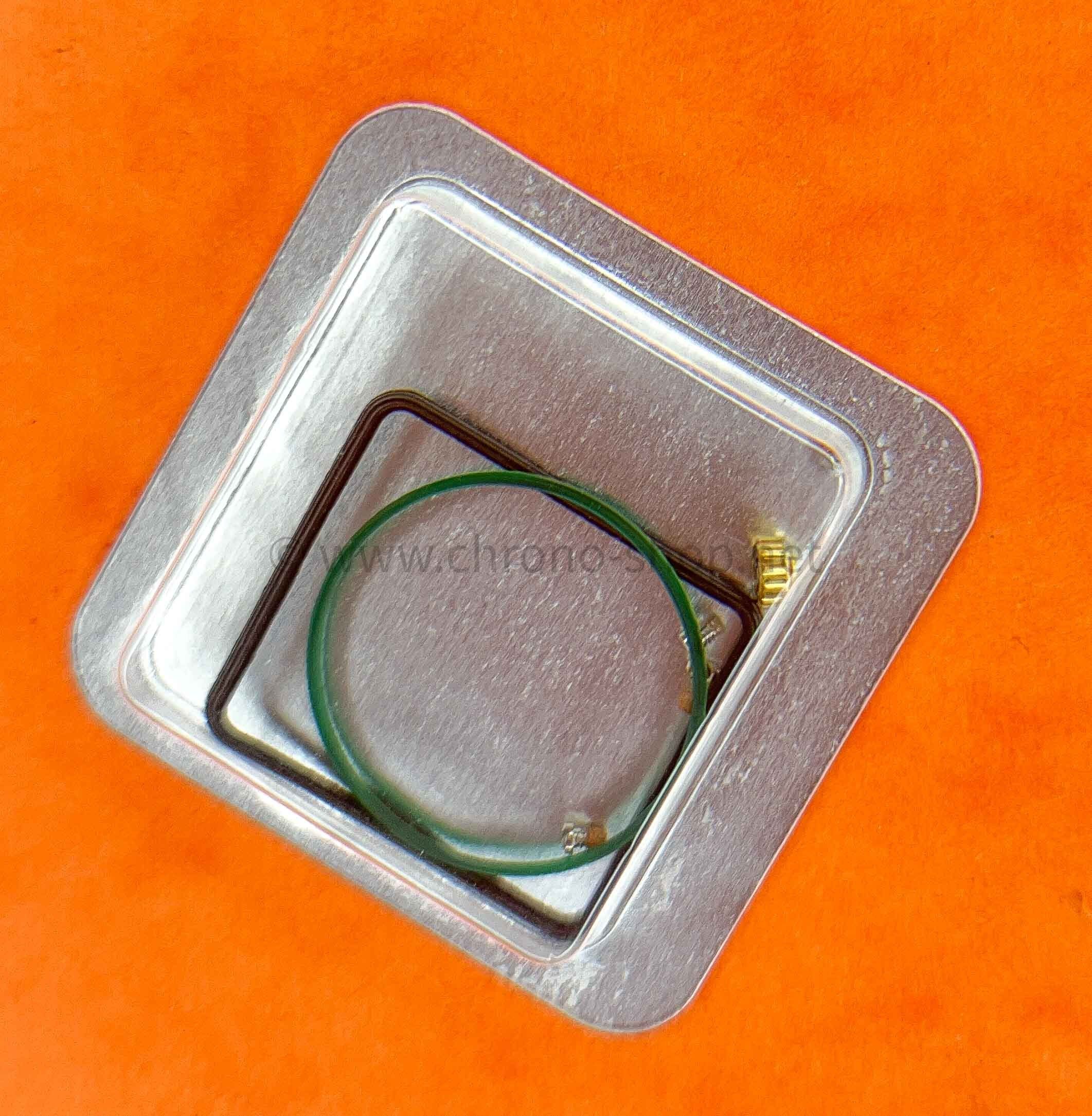Rado Yellow gold watch crown winder and crystal gaskets genuine furniture spares Ref 90 0015 Rado service restoration repair