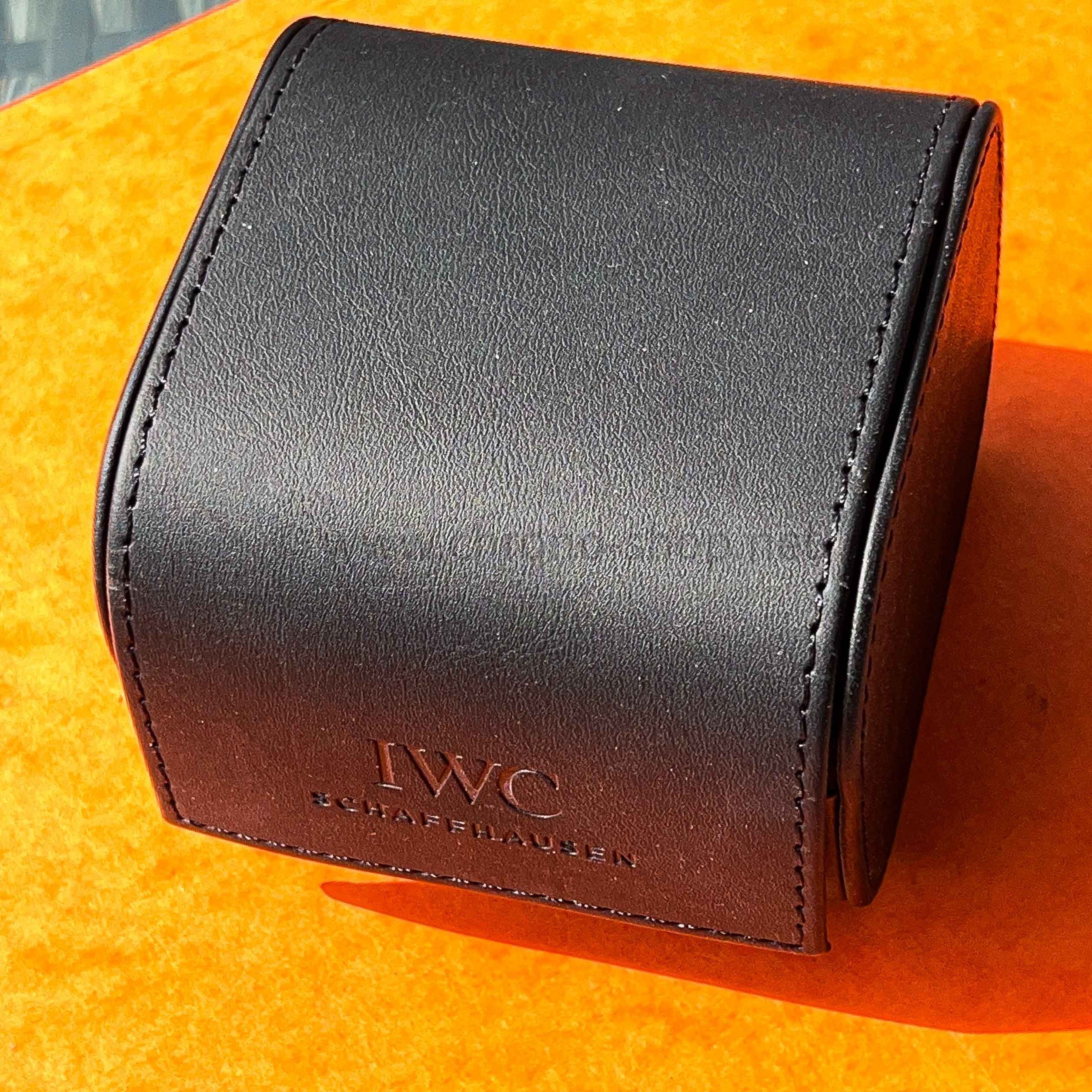 Genuine IWC SCHAFFHAUSEN Black leather Watch Box Travel Service Case BIG PILOT Aquatimer Grande Complication Portugaise Da Vinci