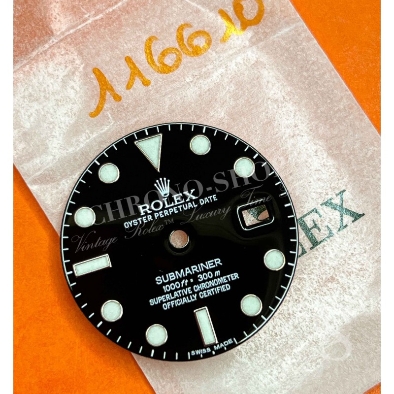 Rolex cadran noir occasion montres Rolex Submariner date céramique CHROMALIGHT ref 116610 Cal 3135