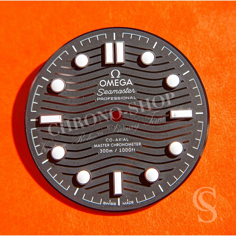 Omega Rare Cadran Céramique Gris 33mm anthracite Seamaster Diver 300M Omega Co-Axial Master Chronometer Zr02