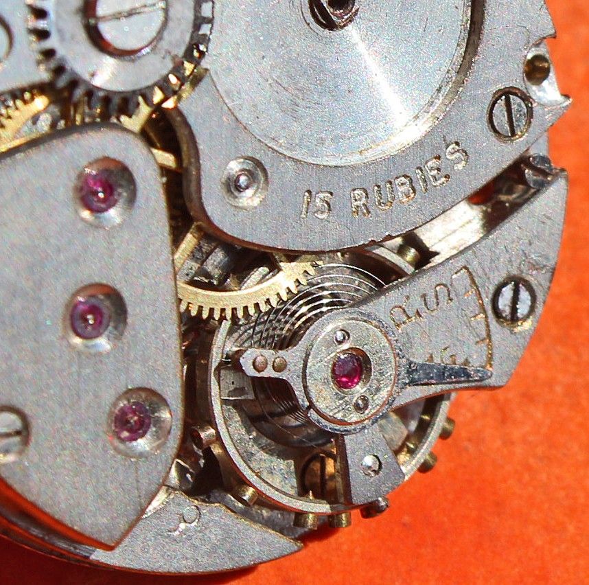 ROLEX VINTAGE MOUVEMENT / CALIBRE DE MONTRE MÉCANIQUE MANUEL 15 RUBIS  ANNÉES 40