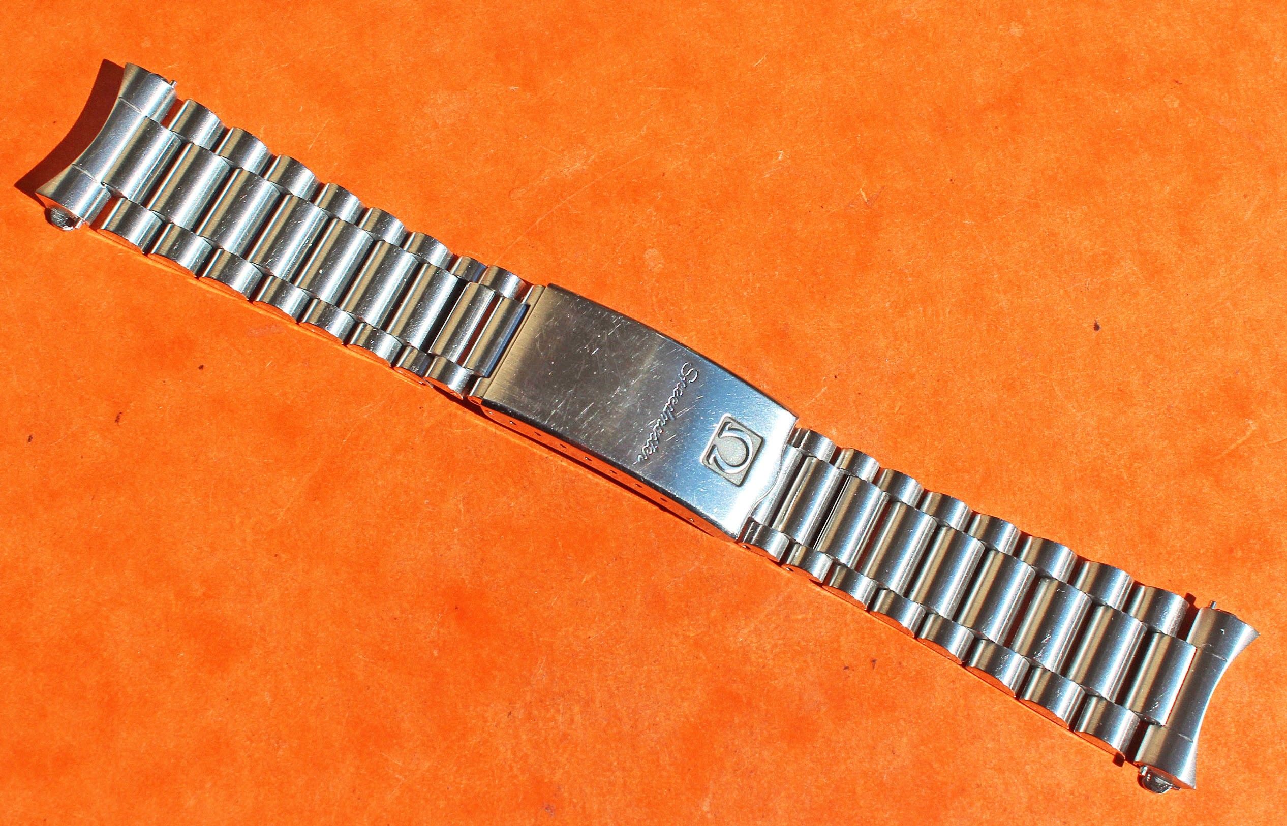 omega speedmaster 1450 bracelet