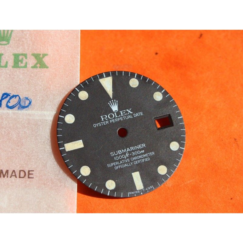 Rolex Vintage 80's Original Submariner date 16800, 168000 Glossy Dial cal 3035 Transitional model Tritium circled index