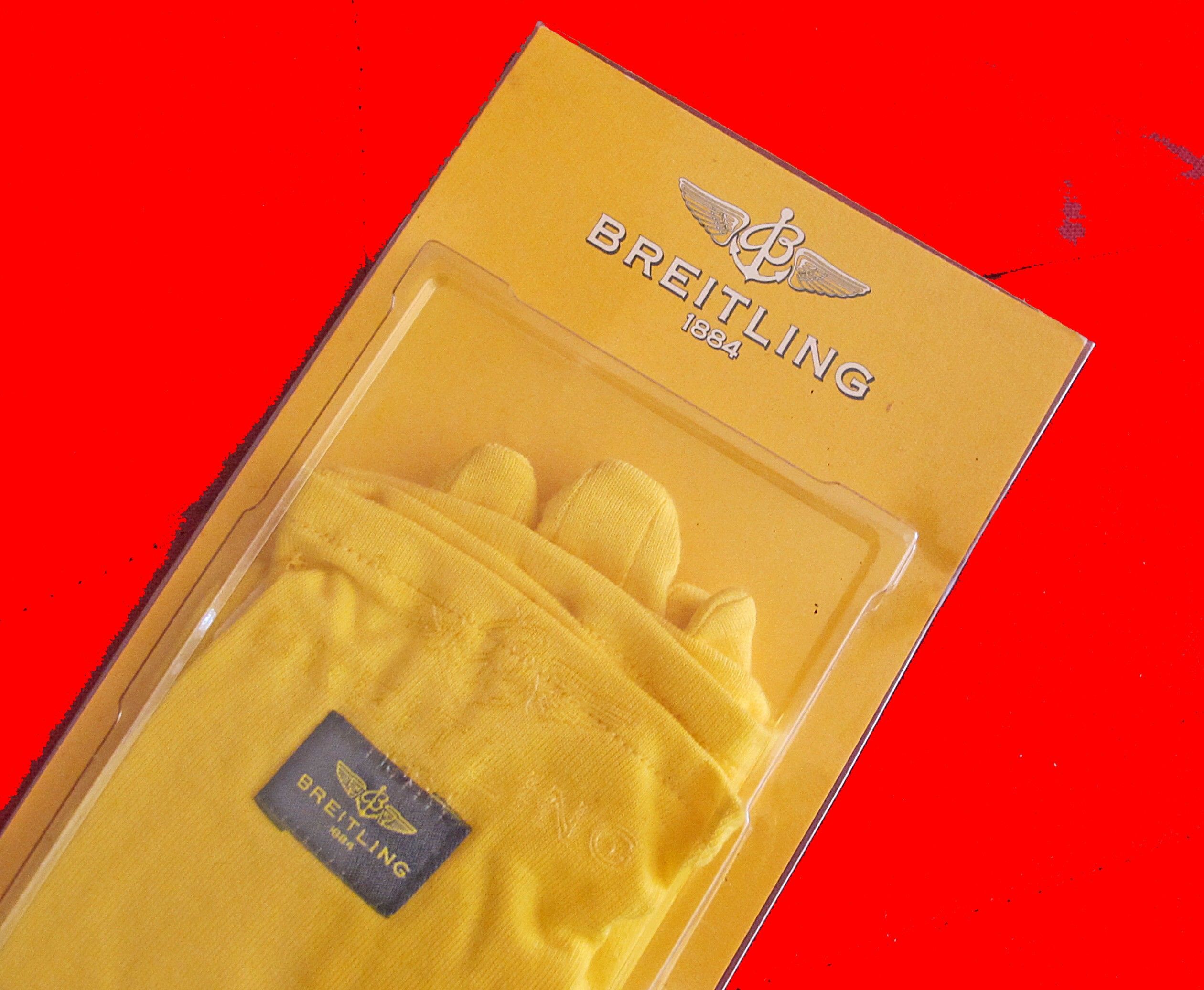 PAIR OF BREITLING POLISHING GLOVES FOR WATCH PROFESSIONALS