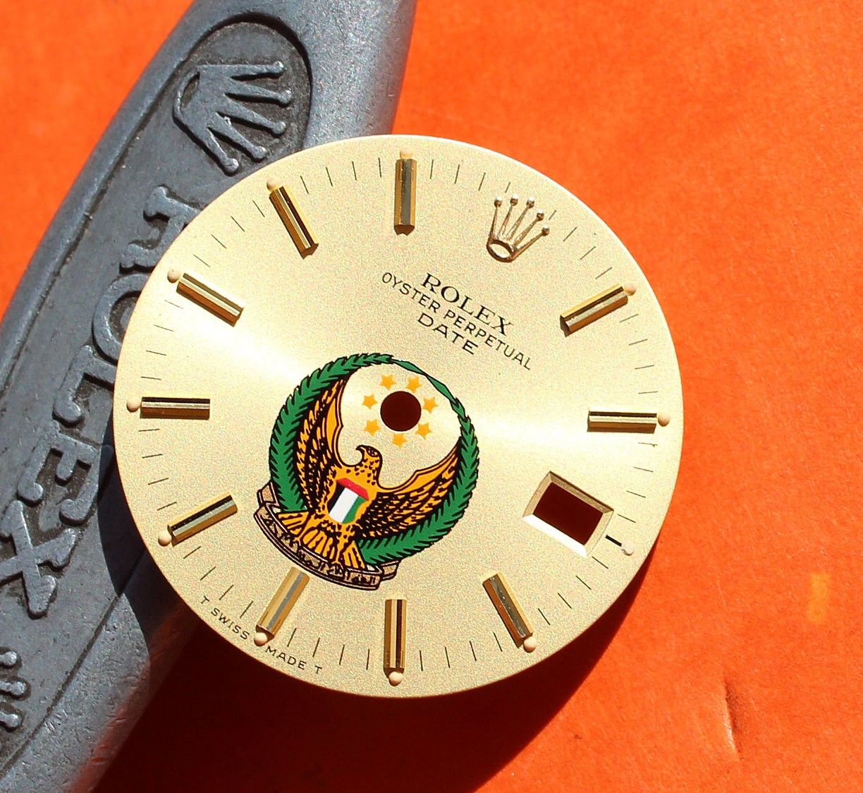 rolex logo dial