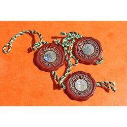 LOT 2 x ECUSSONS ROLEX CIRE "CERTIFIED OFFICIAL CHRONOMETER" MONTRES GOODIES ACCESSOIRES RARE COLLECTION