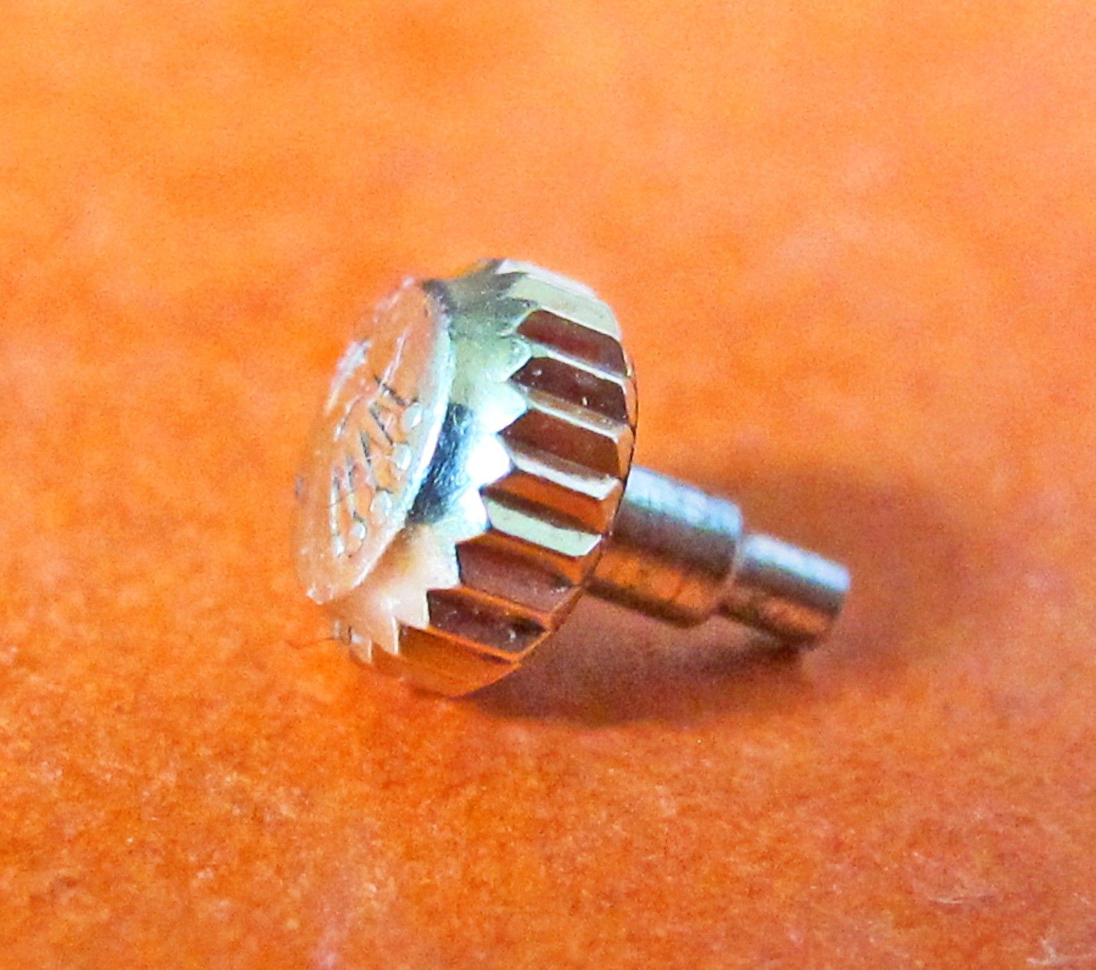 18K Rolex Genuine Watch Twinlock Oyster Gold Screw Down Crown