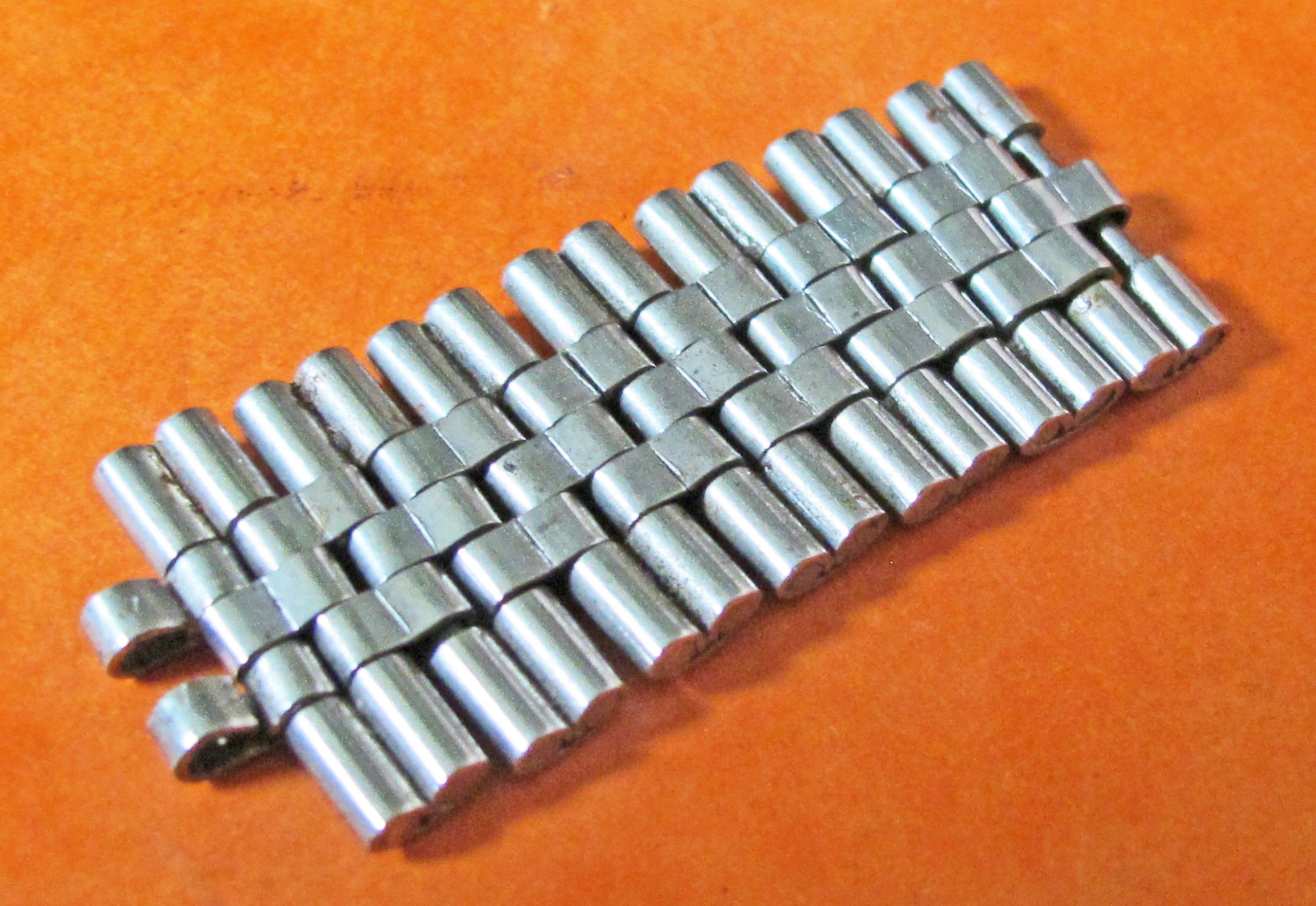 folded jubilee bracelet