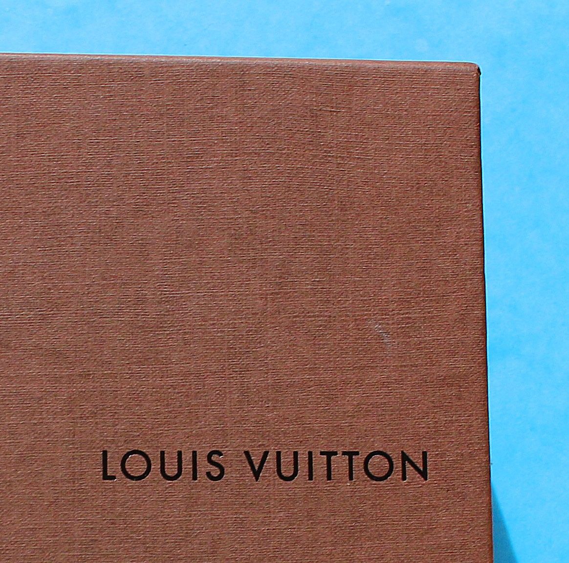 Louis Vuitton Accessoire Boite, écrin marron avec suédine, sac de rangement  bijoux, montres, ceintures