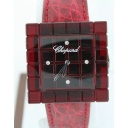 Chopard BE MAD ref 12/7780 Rare Cadran Cubique, cubes montres dames en résine couleur rouge métal