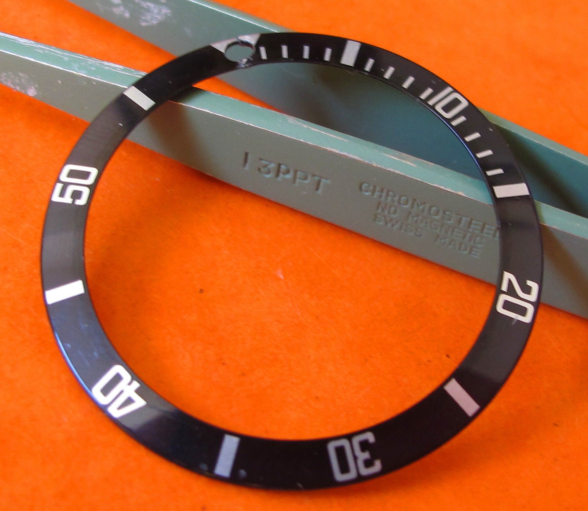 16610 bezel insert