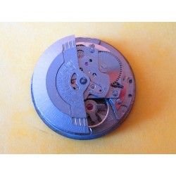 LIP DUROMAT AUTOMATIC MOVEMENT AND ITS DIAL