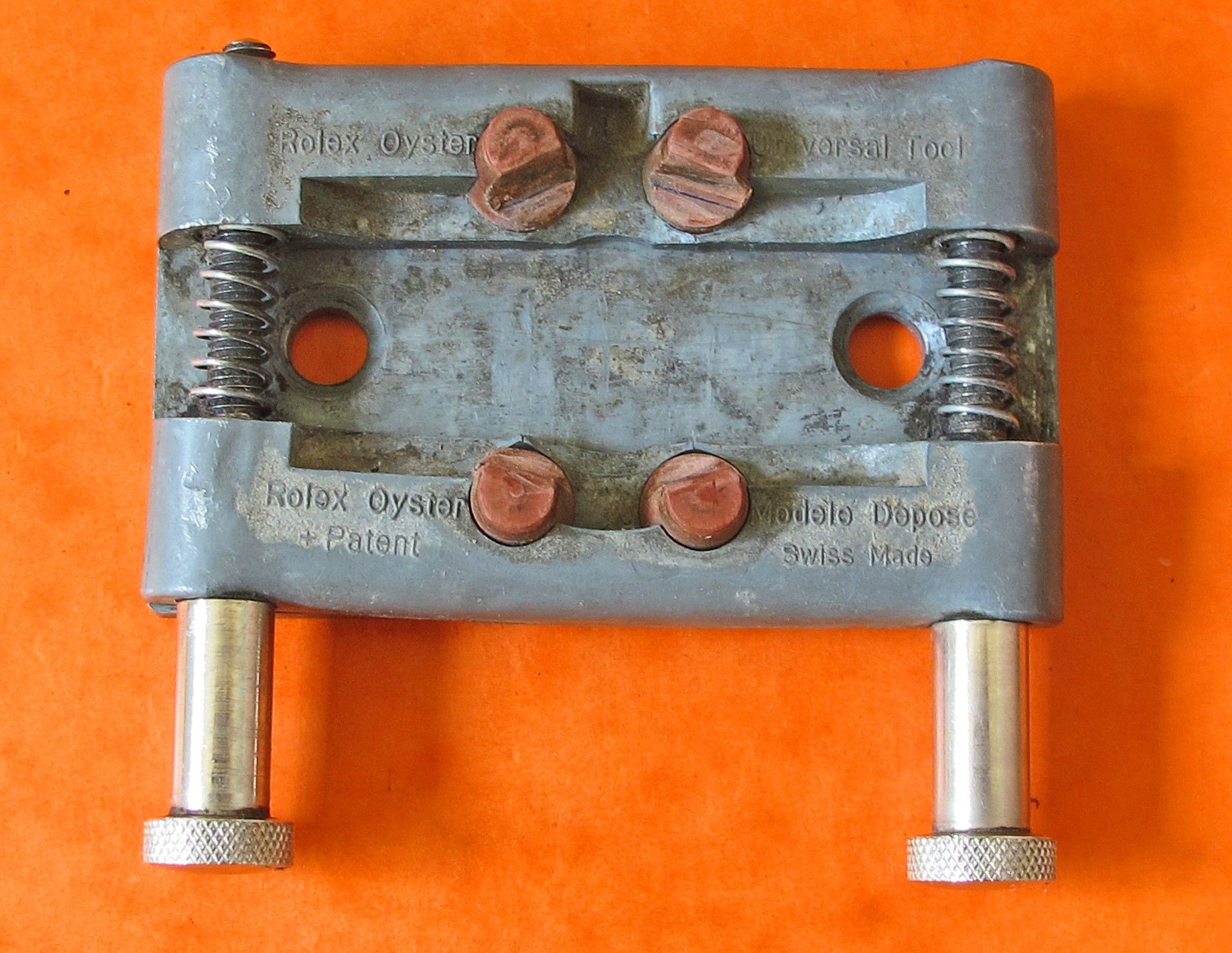 Rolex oyster watch removable universal tool clamp opener holder collectible instrument item from oldies 50 s
