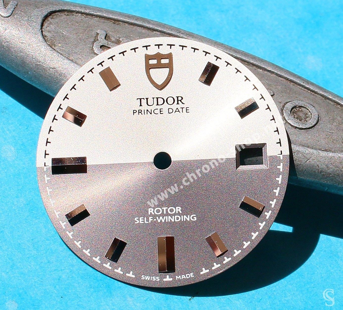 TUDOR Very Rare Mint Watch Dial part silvered 2 tons RINCE DATE Rotor