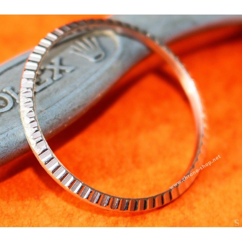 GENUINE MENS ROLEX DATEJUST 16220 ENGINE TURNED BEZEL FLUTED Stainless