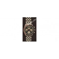 UNIVERSAL GENEVE Rare 1971 Vintage Bracelet Acier 19mm Montres calendar chronograph Tri compax ref 881102/02, 881.101/03