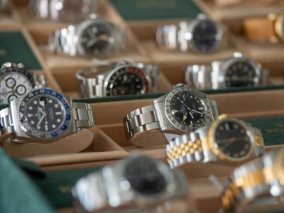 REFERENCING ROLEX GLASSES BY MODELS CLASSIFICATION